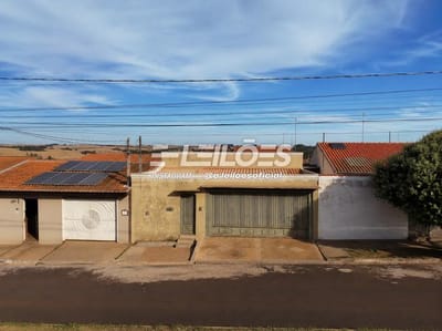 Casa 210 m² - Orlândia/SP
