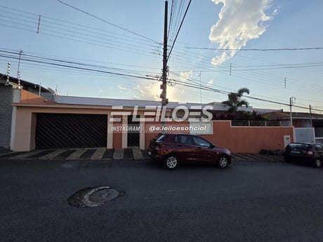 Residencial, área total de 545m² - Limeira/SP